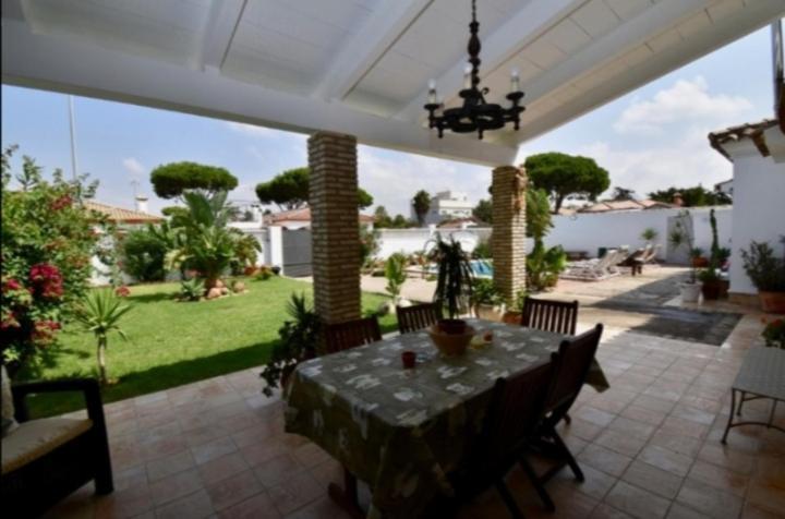 Villa Mencal Chiclana de la Frontera Extérieur photo